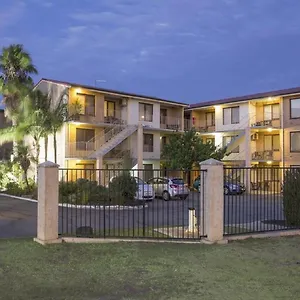 burswood-lodge-apartments.hotelsperth.org/